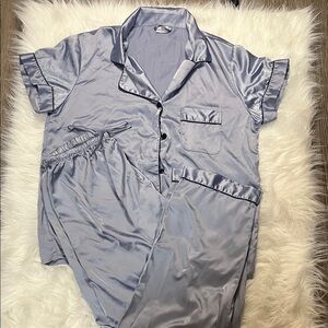 Elegant Satin Pajama Set - Soft Gray